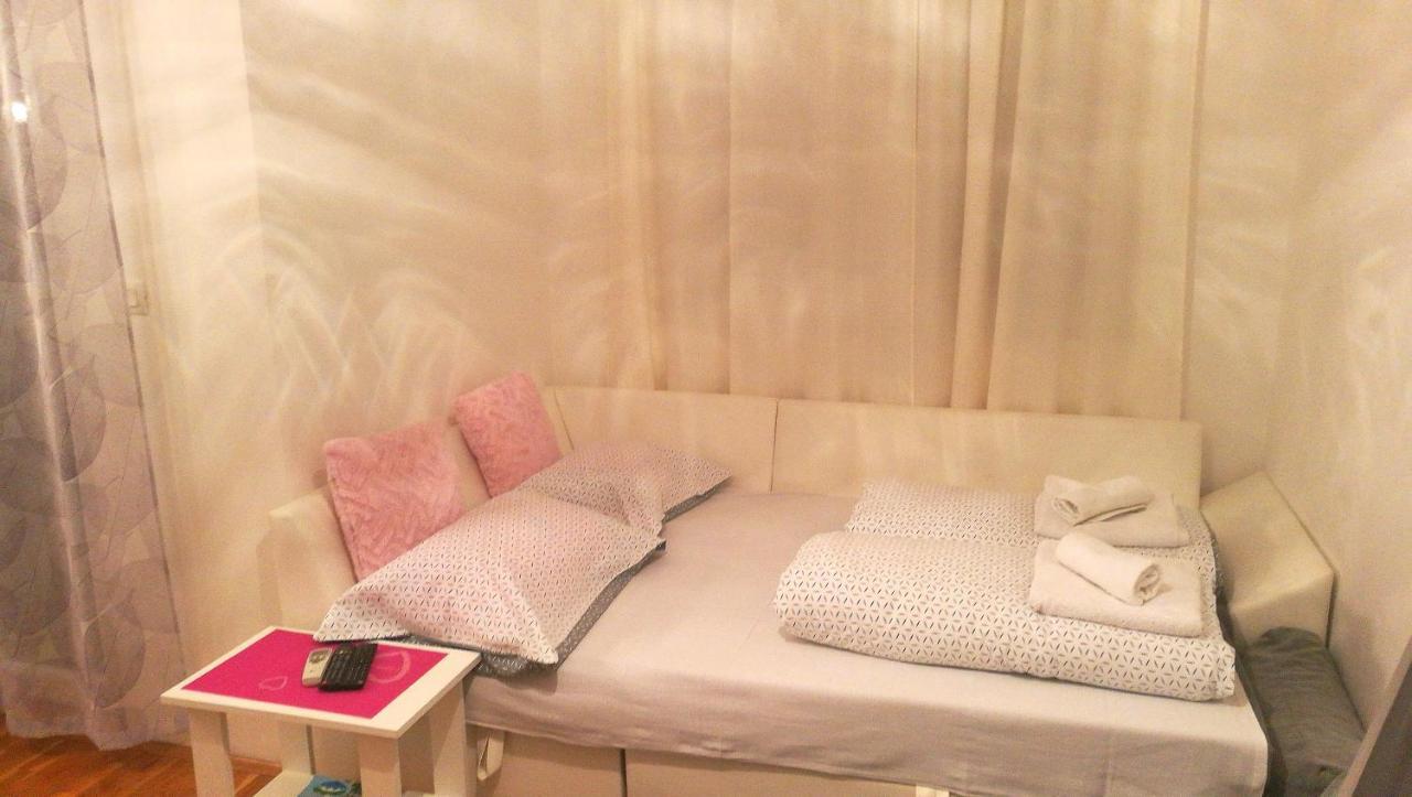 Apartman Natasha 特雷比涅 外观 照片