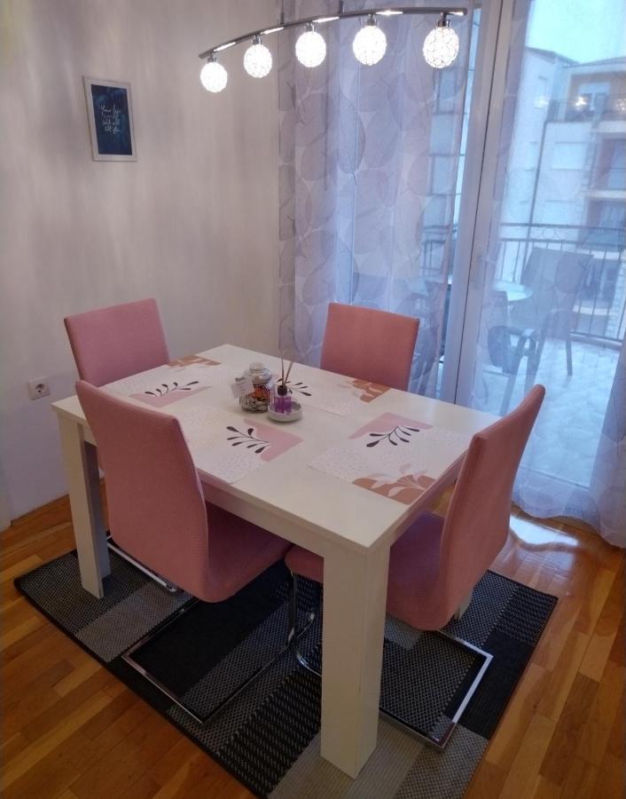 Apartman Natasha 特雷比涅 外观 照片
