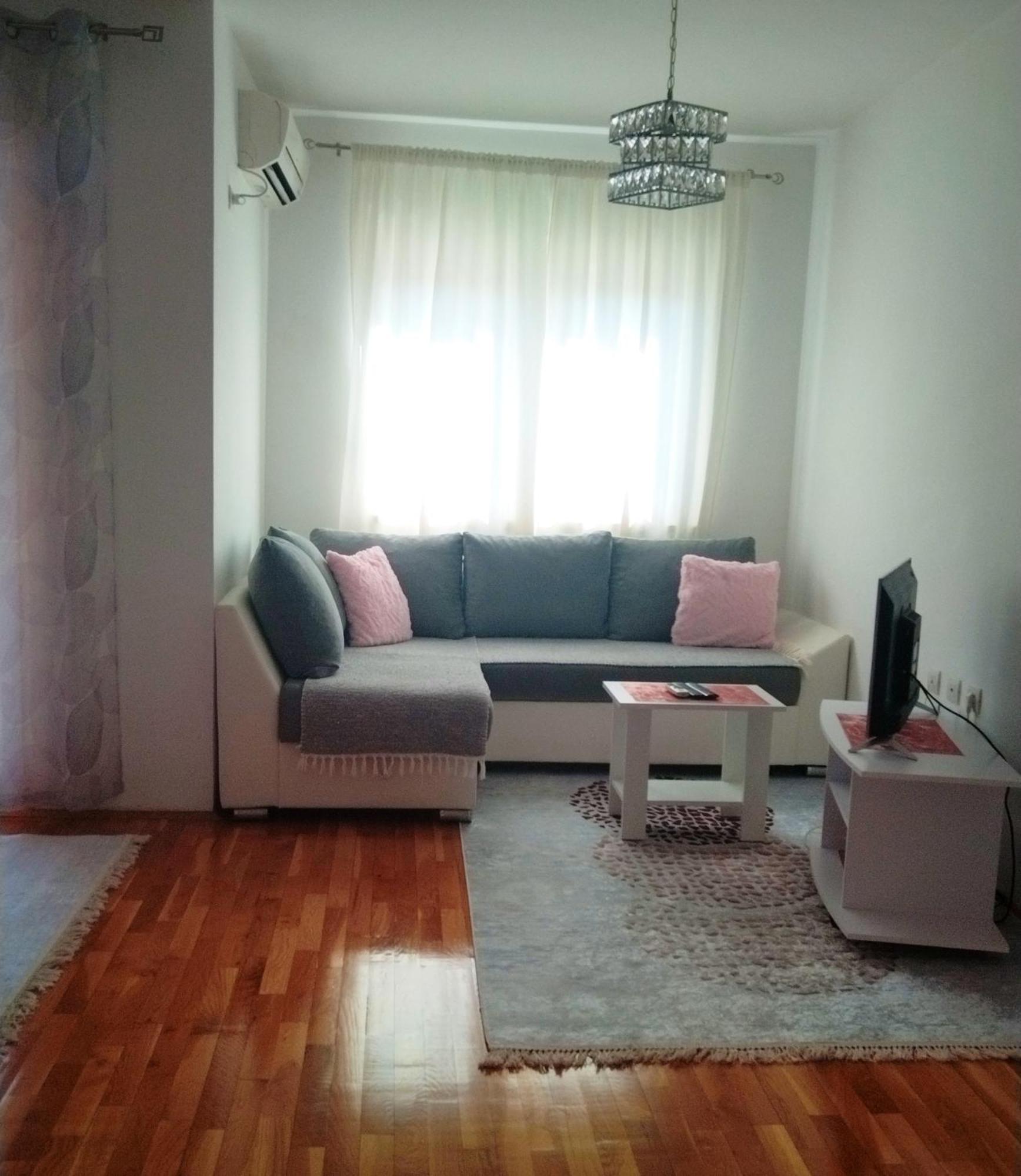 Apartman Natasha 特雷比涅 外观 照片